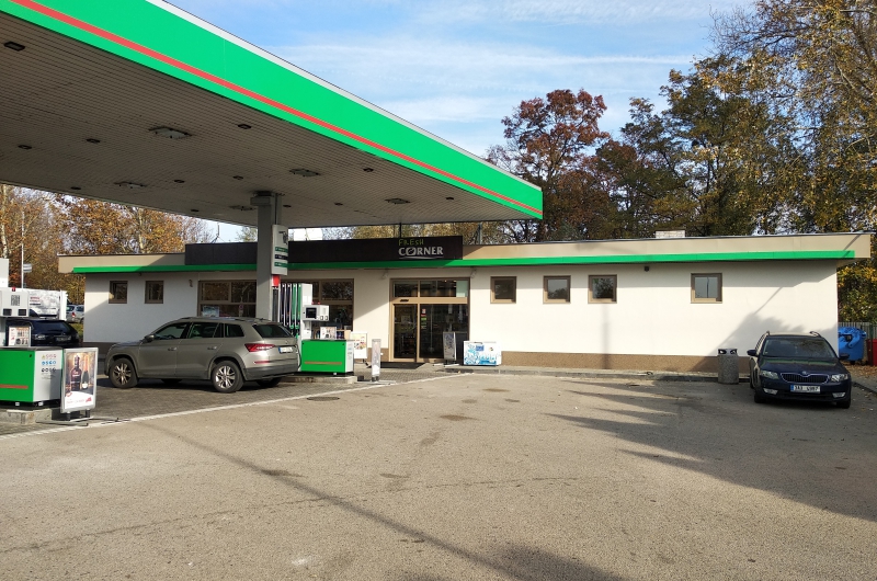 RECONSTRUCTION OF PETROL STATION MOL - BŘECLAV