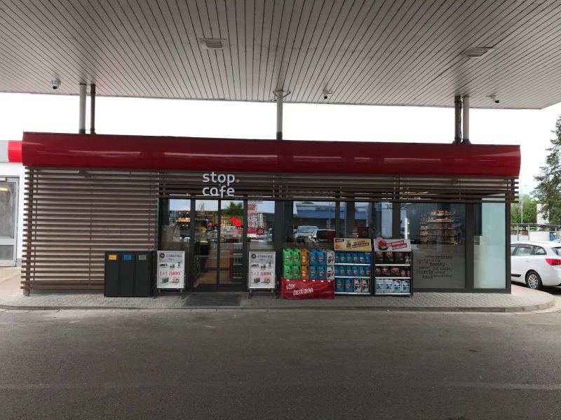 REKONSTRUKCE ČERPACÍ STANICE BENZINA HRADEC KRÁLOVÉ