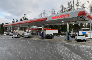 REKONSTRUKCE ČERPACÍ STANICE BENZINA DEVĚT KŘÍŽŮ