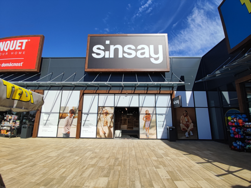 SINSAY UNIT BUILT-IN TRNAVA - S1 CENTRE