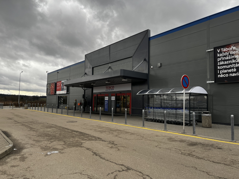 SHOPPING CENTRE RECONSTRUCTION TÁBOR